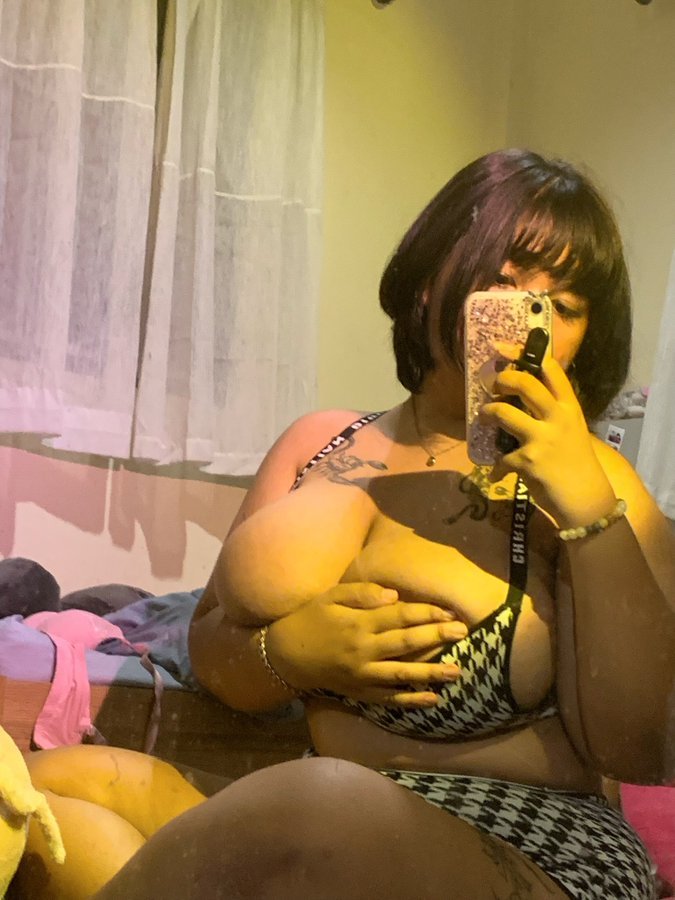Busty Asian @0eys@sin@p@ #4ZIFdet9