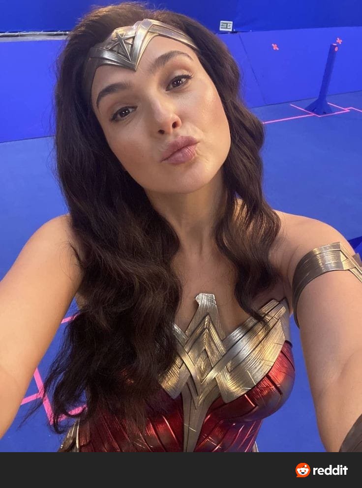Gal Gadot #wDWrg0Vp