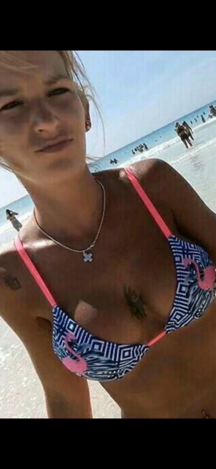 Flaca rosarina hermosas tetas. Completita . Pete, anal, traga. N4di4 B3rg #4FWvkPFI