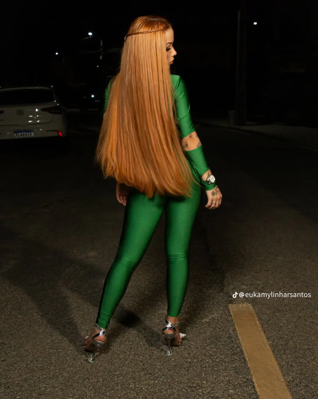 Kamylinha...muito linda e fofo #MFl1hGKX
