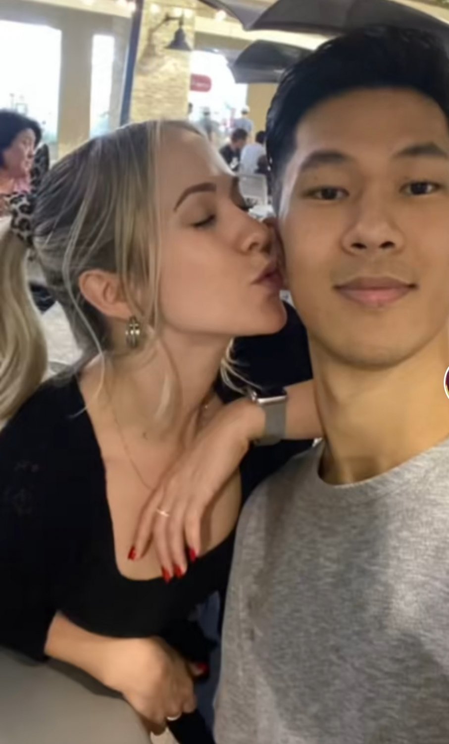 Poor Asian dude didn't know about her past with a bwc #zkb5w93n
