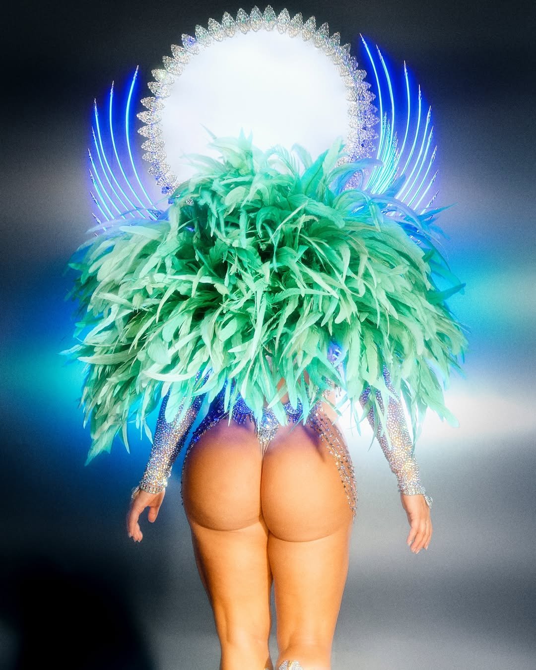 PAOLA OLIVEIRA CARNAVAL πππππ #PSy9Beot