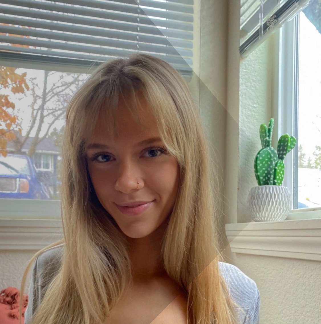 Don't look at the caption silly, look at me #WNzW4a7G