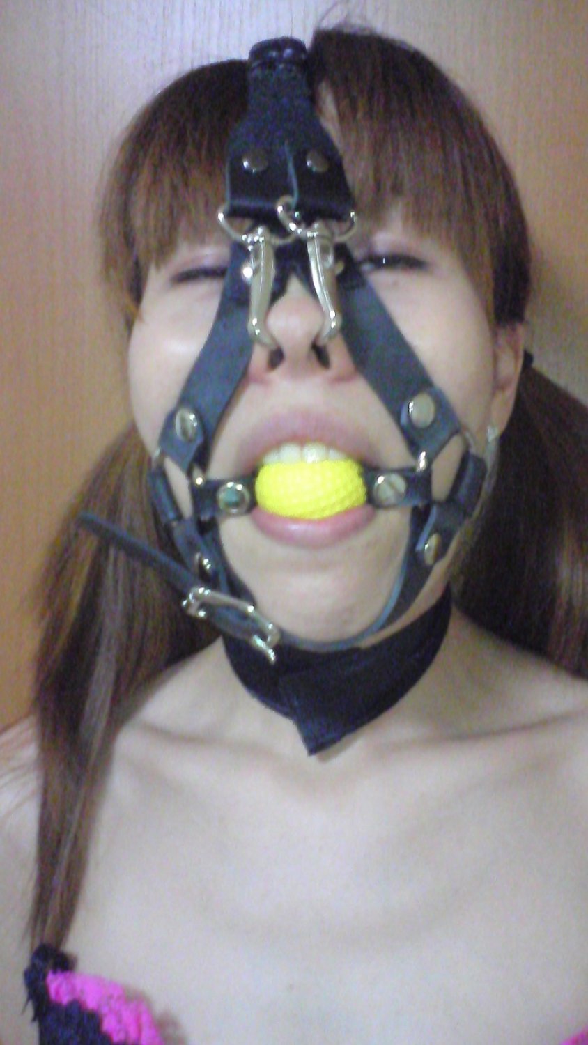 1号機変態人妻美希❶生理中は鼻フック顔面拘束 #t3O0185P