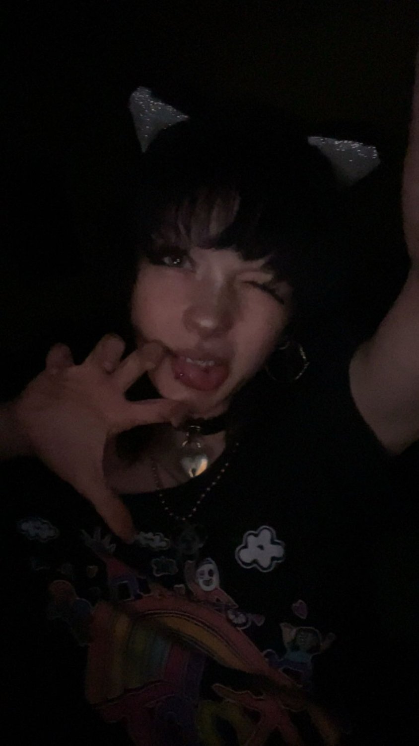 Little Emo slut exposed (19) [kik] [snapchat] [cuck] [shared] [teen] [petite] [skinny] [thick #SsCr7Ui6