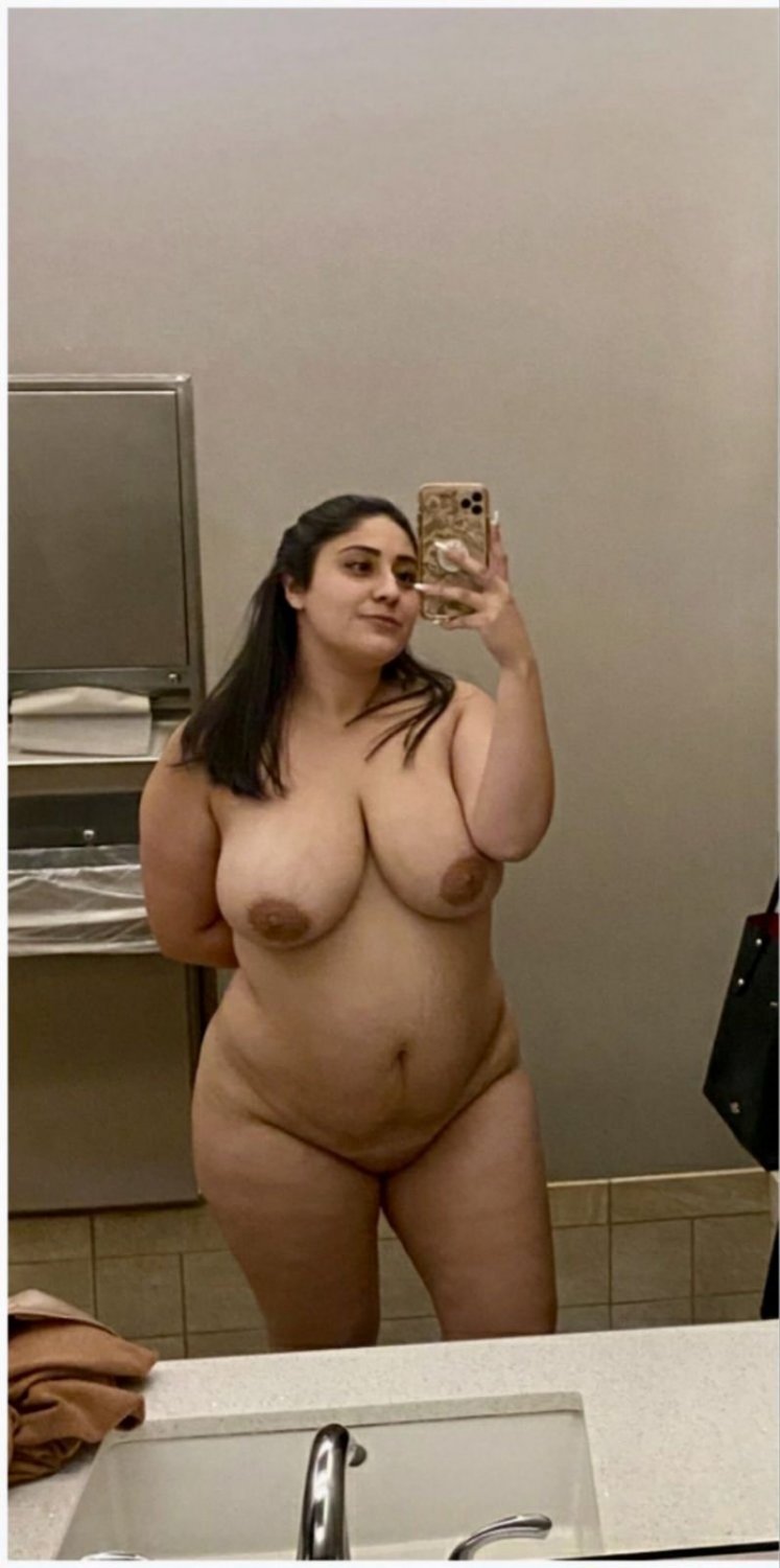 Fat slut exposed. Kik joeschmo71111 #XUlFU1od