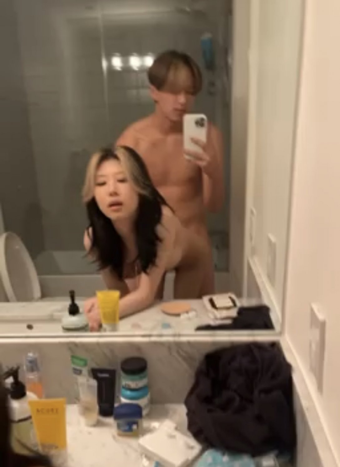 Asian TikToker can’t hold back her moans BACKSHOTS #a3xpHHtk