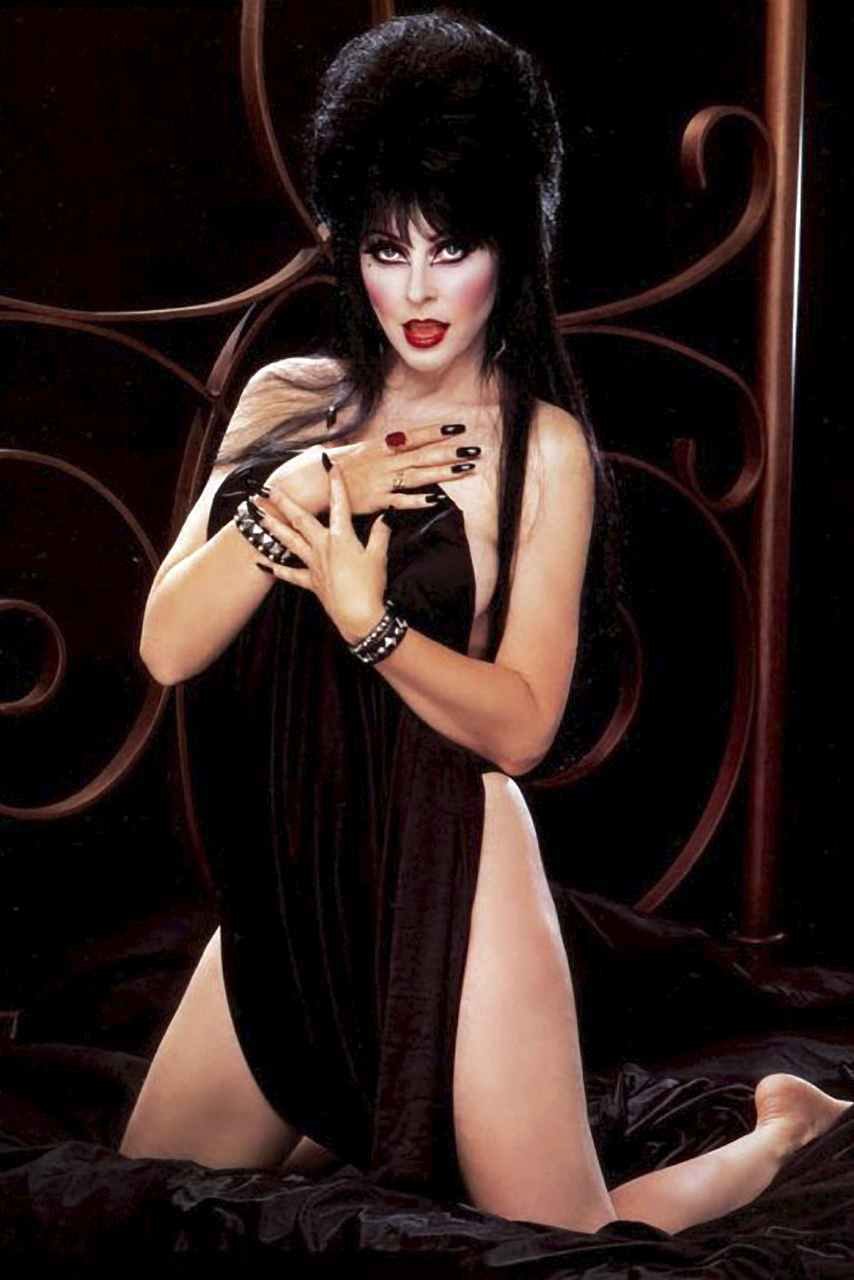 Elvira B - Cassandra Peterson (Elvira) - Porn Videos & Photos - EroMe